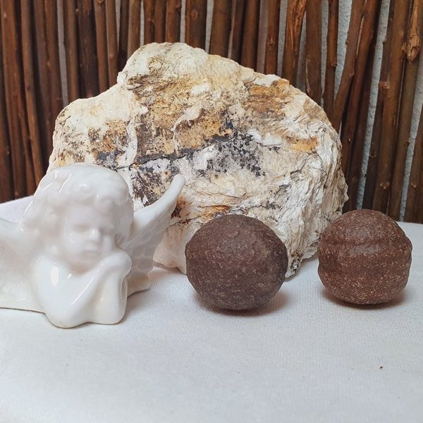 Moqui Marble - lebende Steine inkl. Echtheitszertifikat. Jedes Pärchen ein Unikat! (ca. 25 - 28 mm)